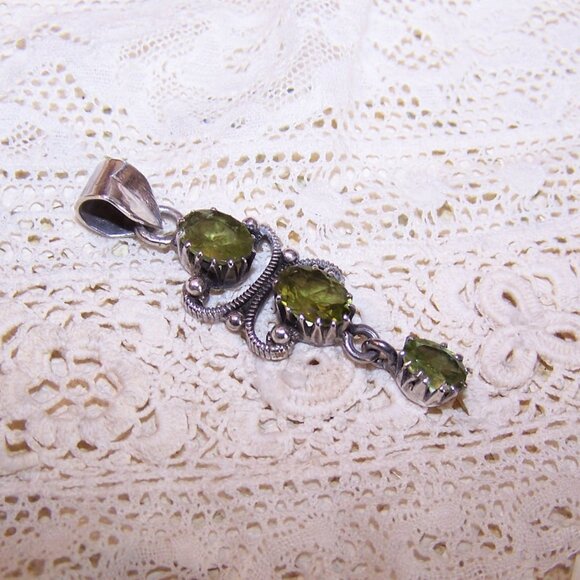 Victorian Revival Sterling Silver Peridot Dangle Pendant - Picture 2 of 11